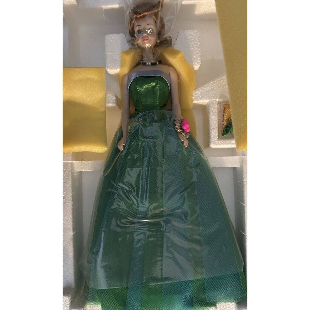 Mattel Midge 30th Anniversary Limited Edition Porcelain Doll 1963-1993 COA 07568 - Picture 12 of 13